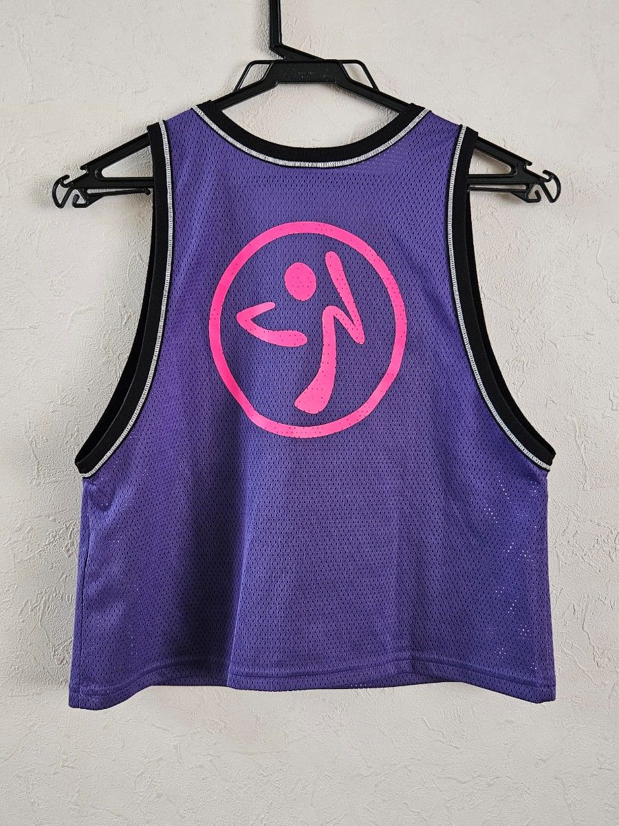 【最終価格】ZUMBA トップス タンクトップ XSサイズ