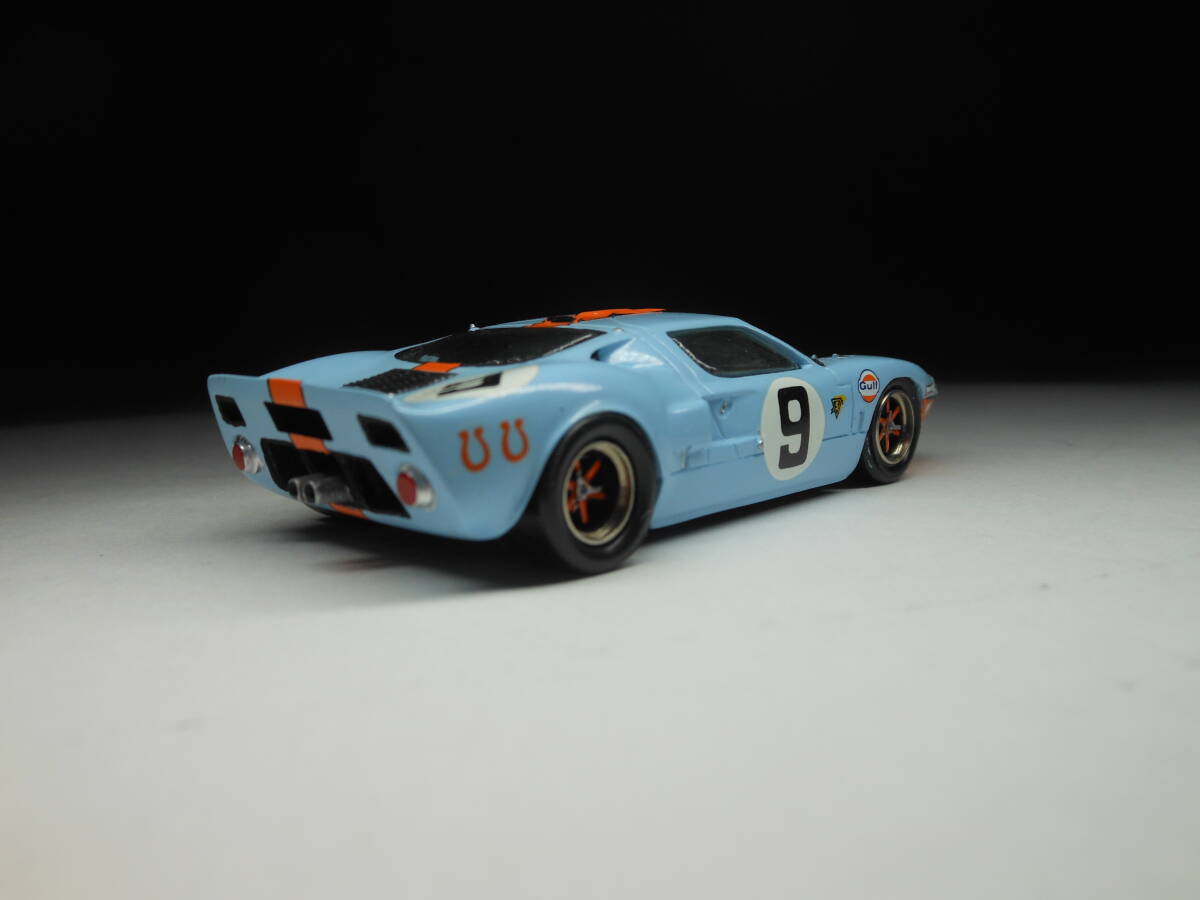 スターター 1/43 フォード GT40（1075）… #9 P.ロドリゲス / L.ビアンキ …ル・マン優勝車 1968 （素人完成品/ケース入り）_画像4