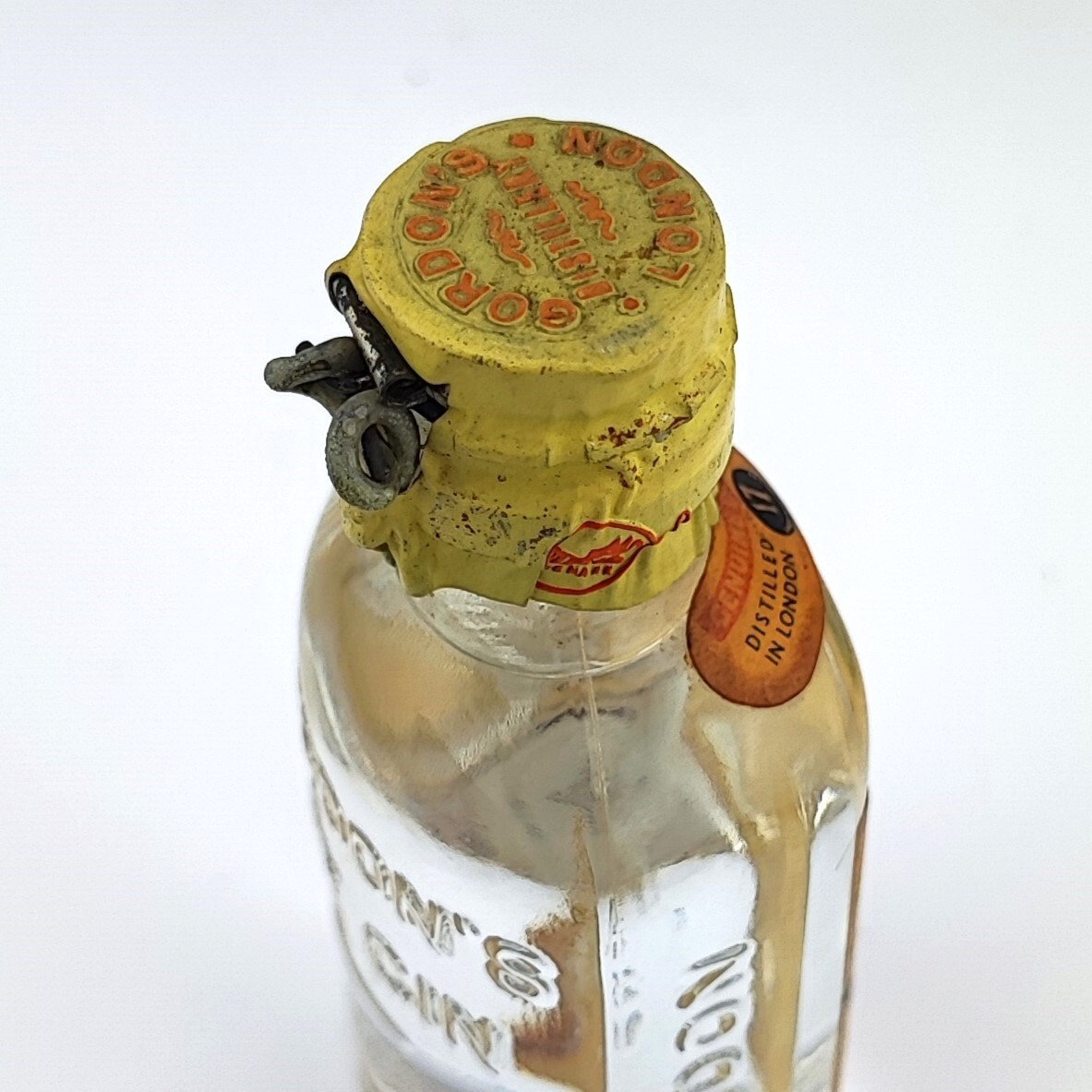 GORDON'S LONDON DRY GIN TIN CAP 約47度 約60ml【ゴードン GORDON'S LONDON DRY GIN TIN CAP 約47度 約60ml【ゴードン