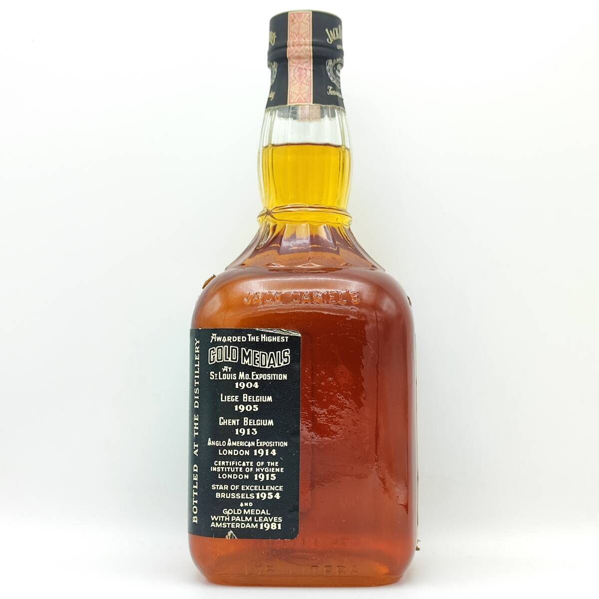 【全国送料無料】JACK DANIEL'S OLD TIME Old No.7 BRAND QUALITY Tennessee SOUR MASH WHISKEY　43度　1750ml【ジャックダニエル】