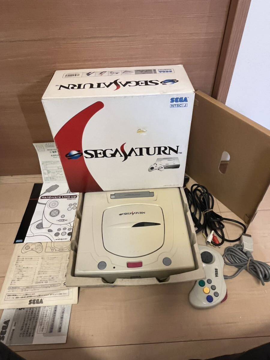 ★動作OK 完品　SS セガサターン 本体 HST-0019 セガ SEGA 箱説ハガキ付　送料無料★