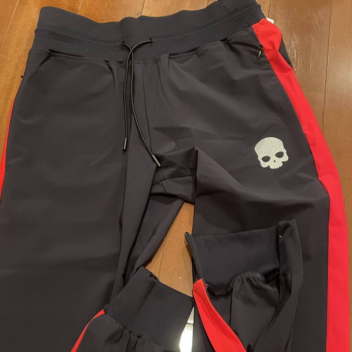 Mサイズ HYDROGEN(ハイドロゲン)パーカー&パンツ セットアップ Mサイズ HYDROGEN(ハイドロゲン)パーカー&パンツ セットアップ