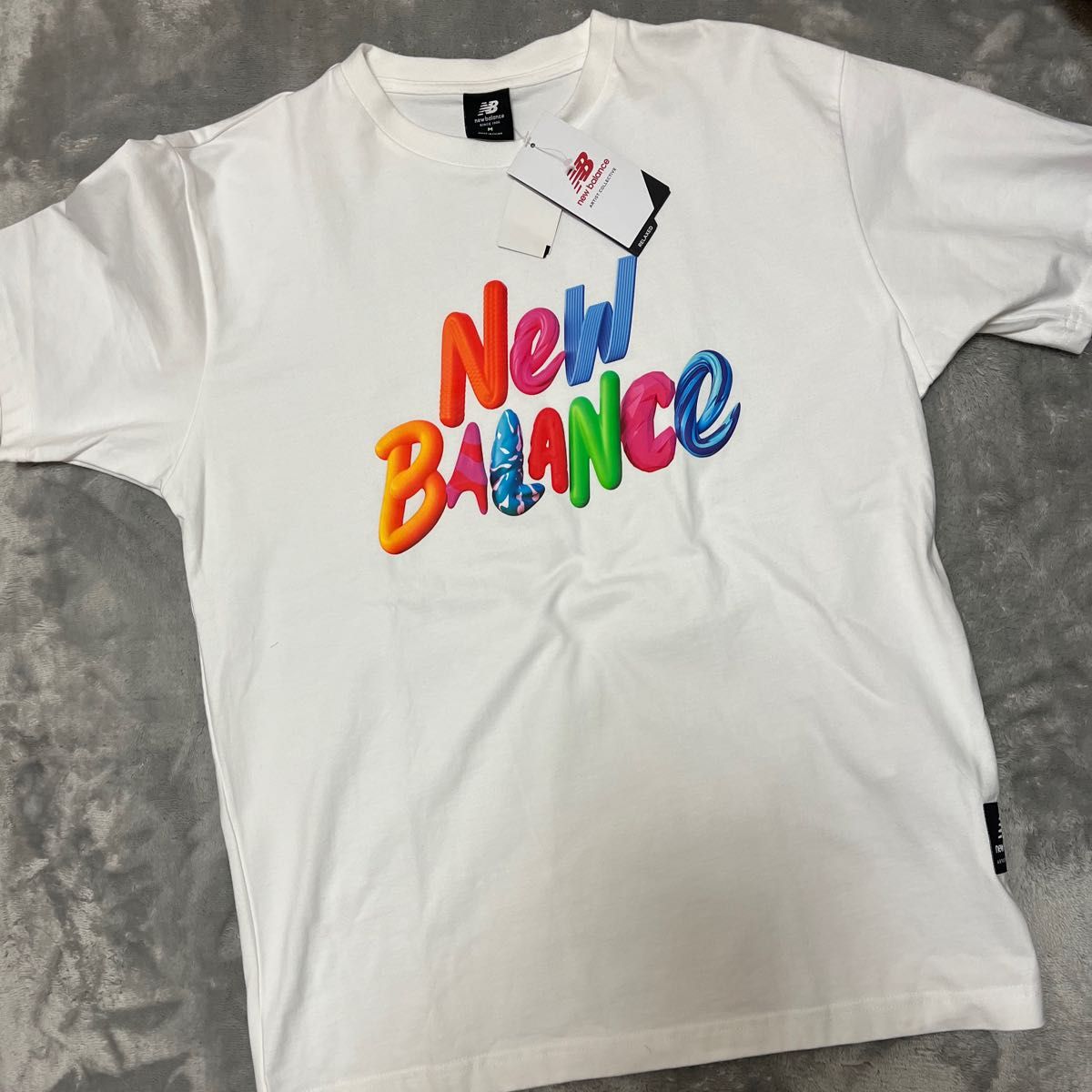 【新品未使用品】new balance Tシャツ