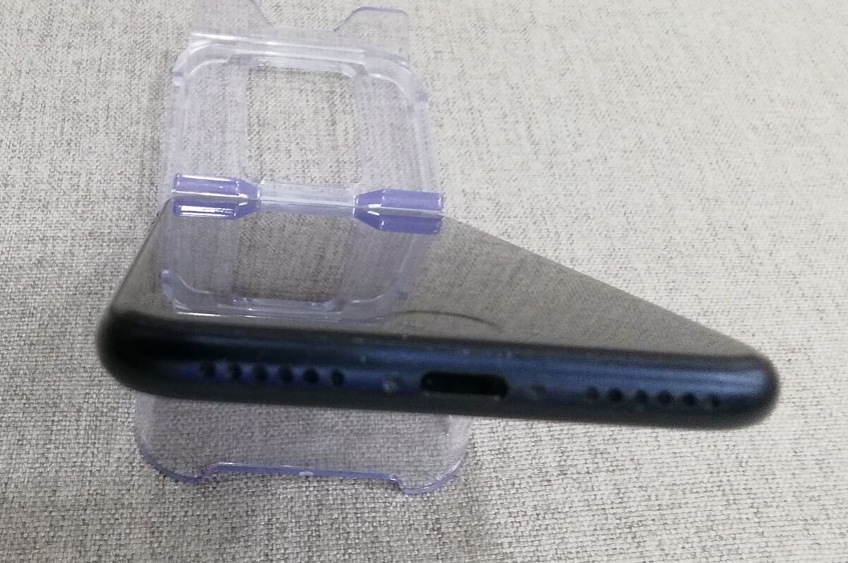 【美品/SIMフリー】iPhone SE 第3世代 64GB ミッドナイト 箱・付属品の画像4