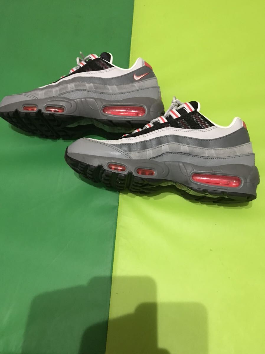 「中古開封品」NIKE AIR MAX 95 ESSENTIAL 27.5㎝_画像3