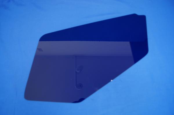 いすゞファイブスターギガ用　安全窓ブルー　透明　外窓_画像1