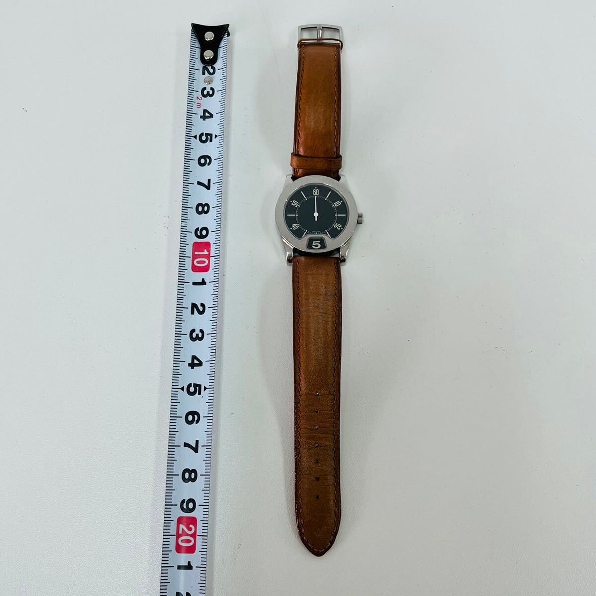 不動品 GIANNI BULGARI ジャンニブルガリ ジャンピングアワー クオーツ メンズ腕時計 純正ベルト 文字盤 ブラック 箱付 T250_画像7