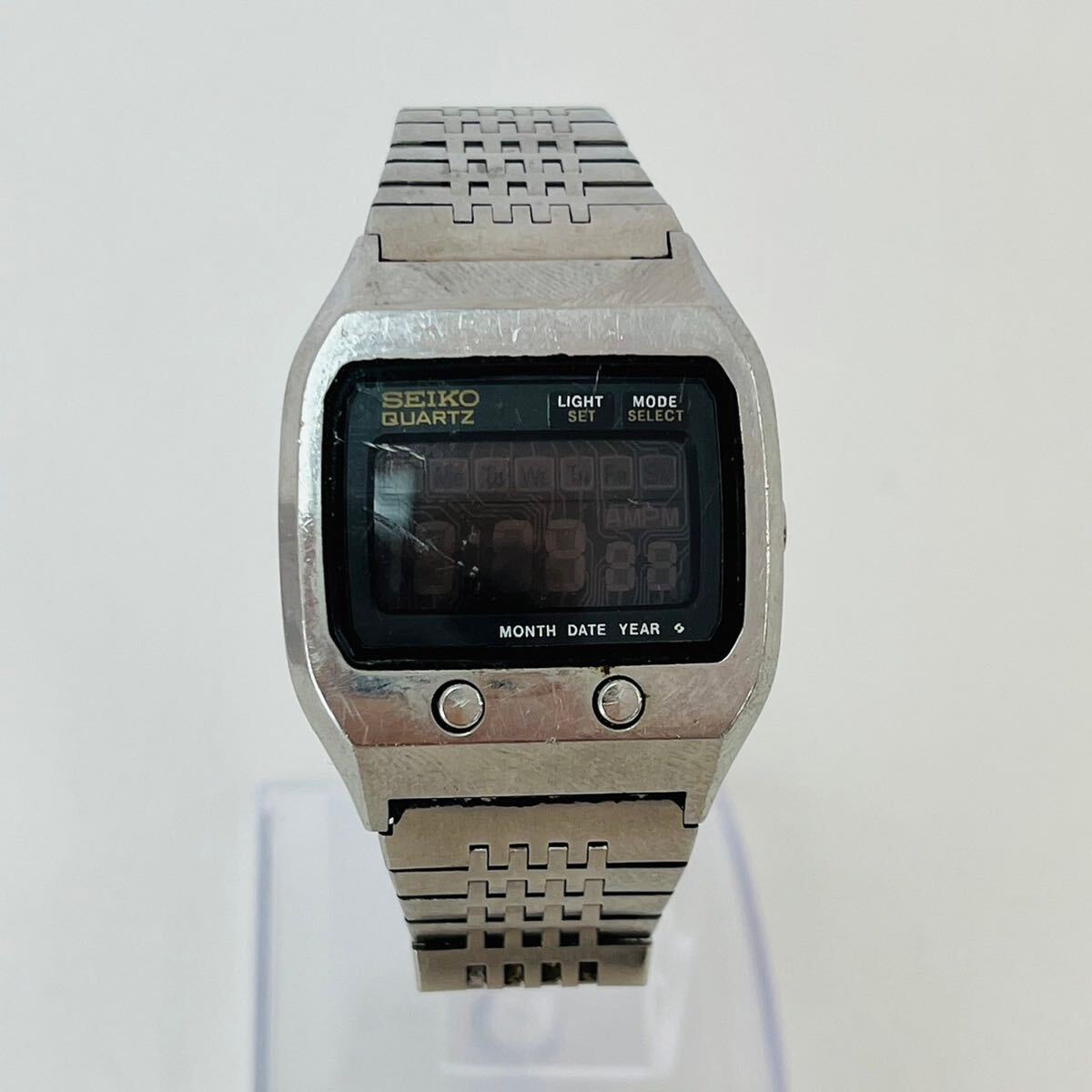 SEIKO セイコー 0674-5000 デイデイト スクエア デジタル クオーツ 腕時計 電池切れ 動作未確認 H50_画像2