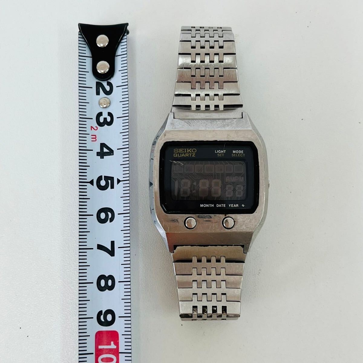 SEIKO セイコー 0674-5000 デイデイト スクエア デジタル クオーツ 腕時計 電池切れ 動作未確認 H50_画像9
