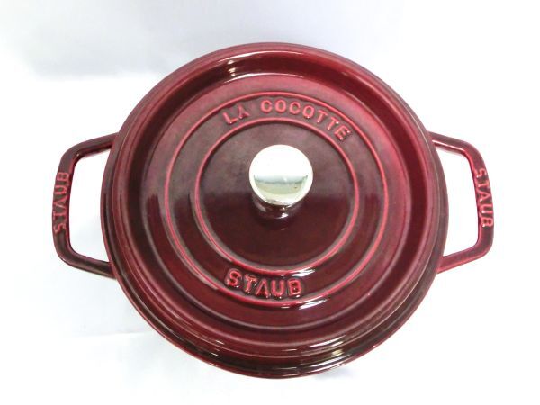 ☆STAUB LA COCOTTE ストウブ ココット☆MADE IN FRANCE 22cm 両手鍋 鉄鍋 調理器具 中古_画像2