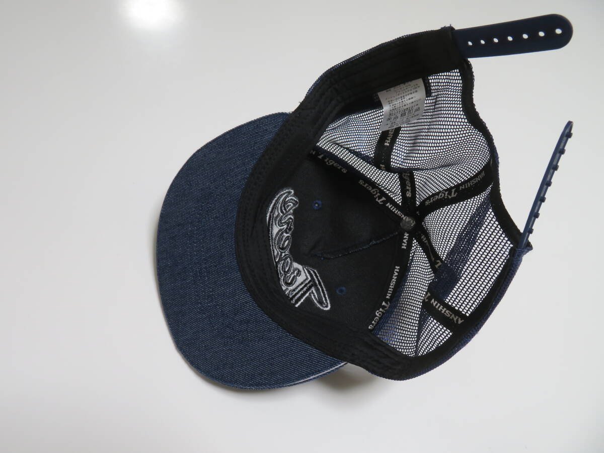 【送料無料】未使用に近いよりの美品 HANSHIN Tigers 阪神タイガース フリーサイズ デニム メンズレディース スポーツキャップ ハット 帽子の画像5