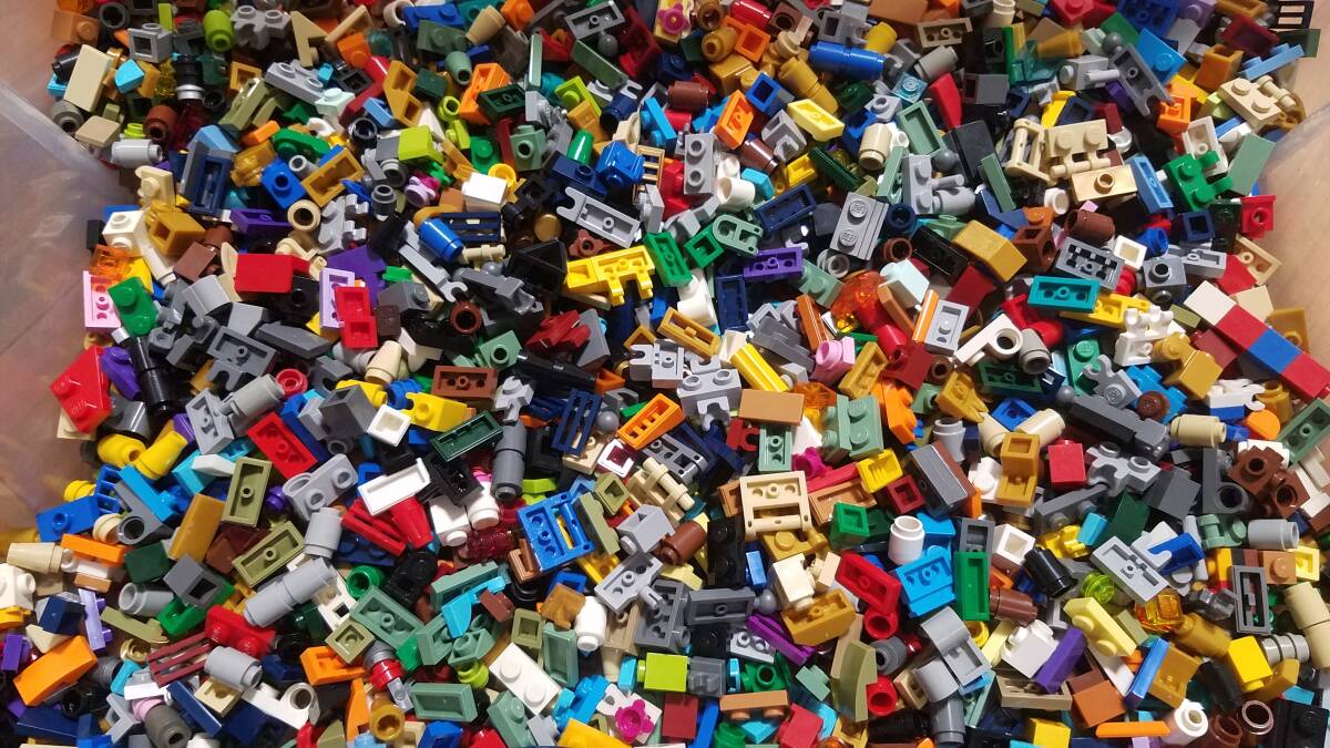 ① レゴ パーツ バラ 1×1 1×2 など 細かなパーツ 大量 クリップ コーン タイル プレート グリッド 大量出品中 同梱可能 正規品の画像1