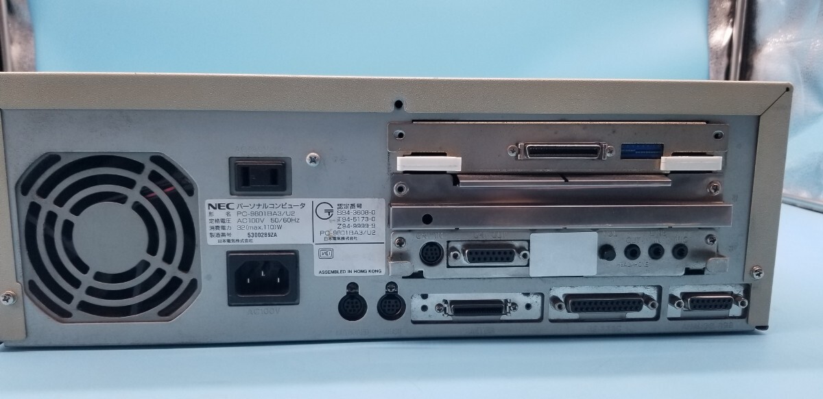 NEC PC-9801 BA3 / U2 ジャンク 通電確認のみ _画像3