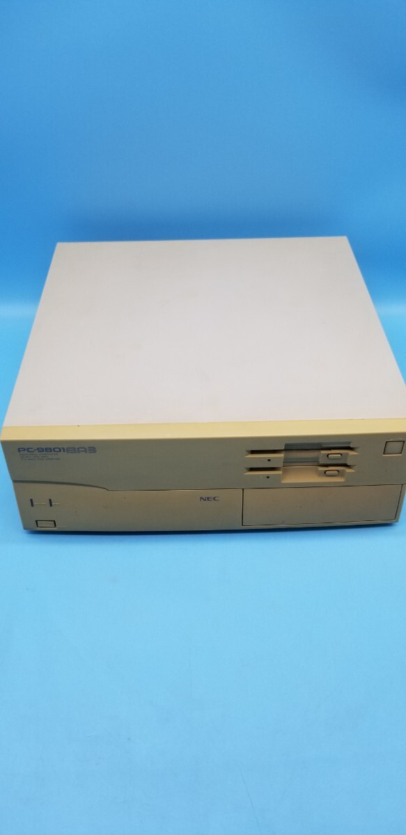 NEC PC-9801 BA3 / U2 ジャンク 通電確認のみ _画像1