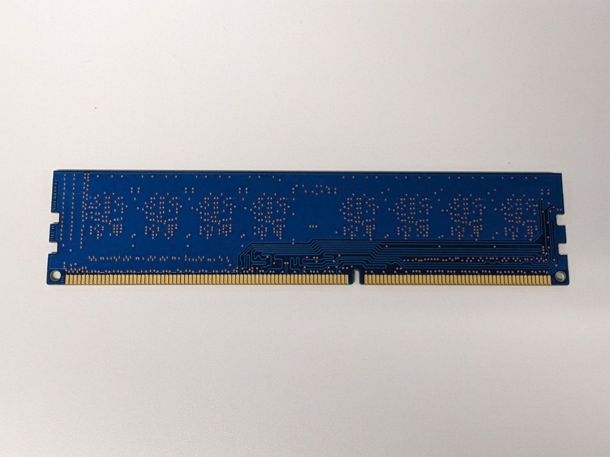 デスクトップPC用メモリ  PC3-10600U  1GB×1枚 hynix