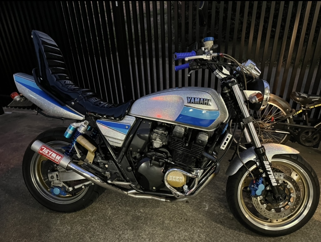 XJR400 4HM 車検付 ラメラメXJ400Dカラー即乗りの画像2