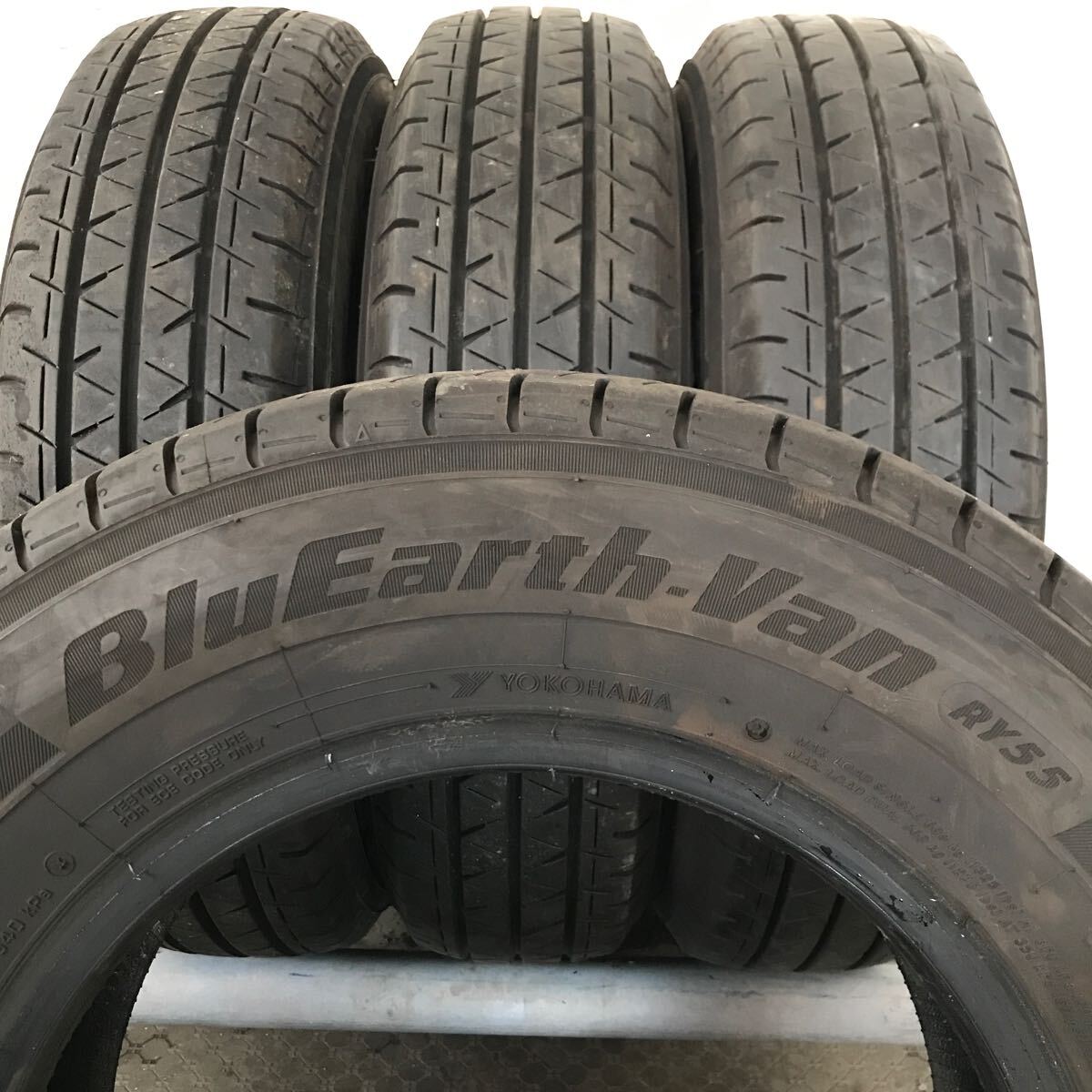 YOKOHAMA BLUEARTH-VAN RY55 165/80R13 90/88N LT 極上バリ山4本価格 C-120 福岡 ★引き取り大歓迎★21/22年製★即決サービス品★の画像9