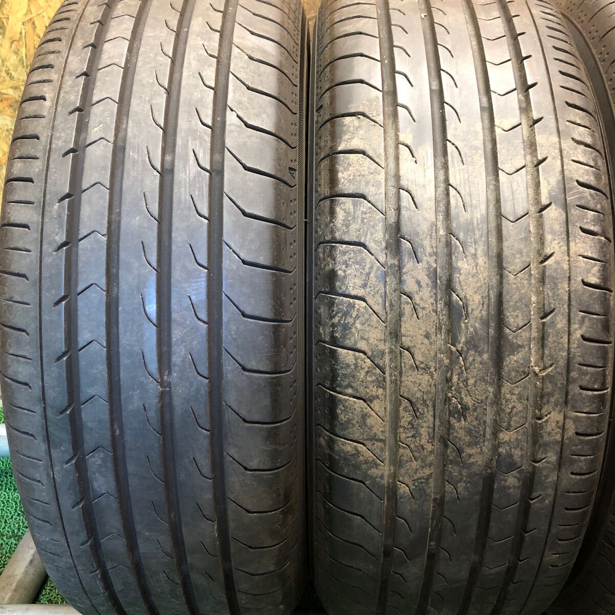 YOKOHAMA　BLUEARTH-RV　RV03　205/65R15　94V　極上バリ山4本価格　C-218　福岡　★引き取り大歓迎★格安スタート★早い物勝ち★22年製★_画像3