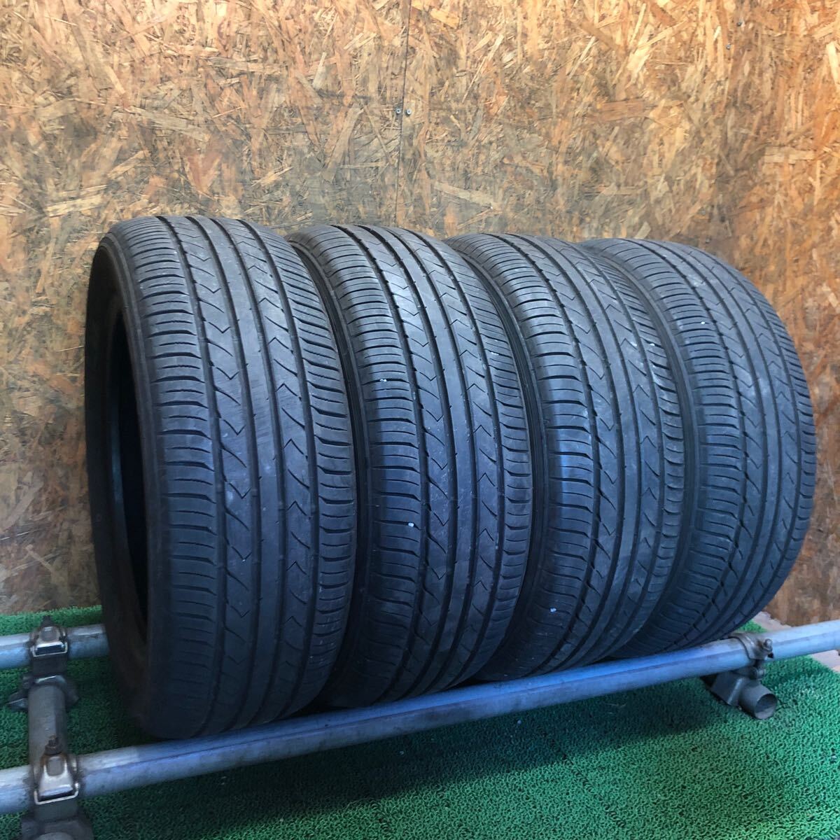 TOYO　SD-7　215/55R17　94V　極上バリ山4本価格　C-264　福岡　★引き取り大歓迎★格安サービス品★早い物勝ち★21年製★人気のサイズ★_画像2