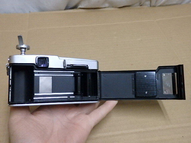 !〇OLYPMUS PEN - F オリンパス ペンF レンズ F.Zuiko Auto-s 1:1.8 f=38mm ケース付き 一眼レフ カメラ_画像9