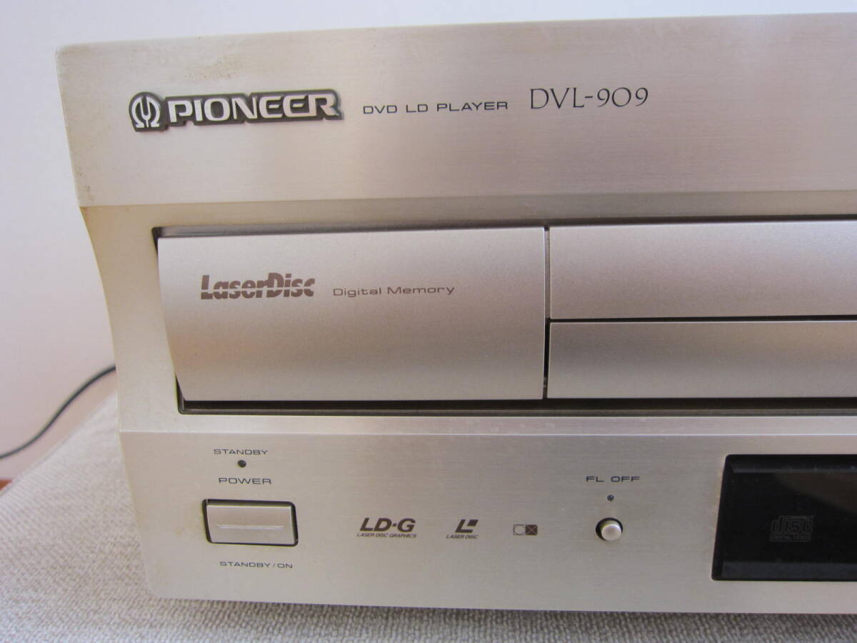 Pioneer LDプレーヤー DVL-909 A面のみ動作 ジャンク品の画像2