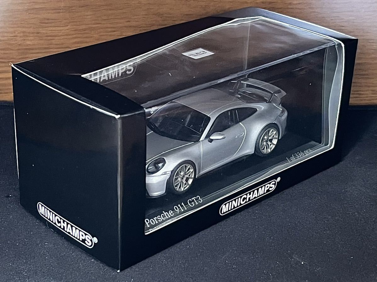 1/43 限定336 ミニチャンプス ポルシェ 911(992) GT3 シルバー 1:43 Minichamps Porsche 911(992) GT3 2020 dolomite silverの画像5