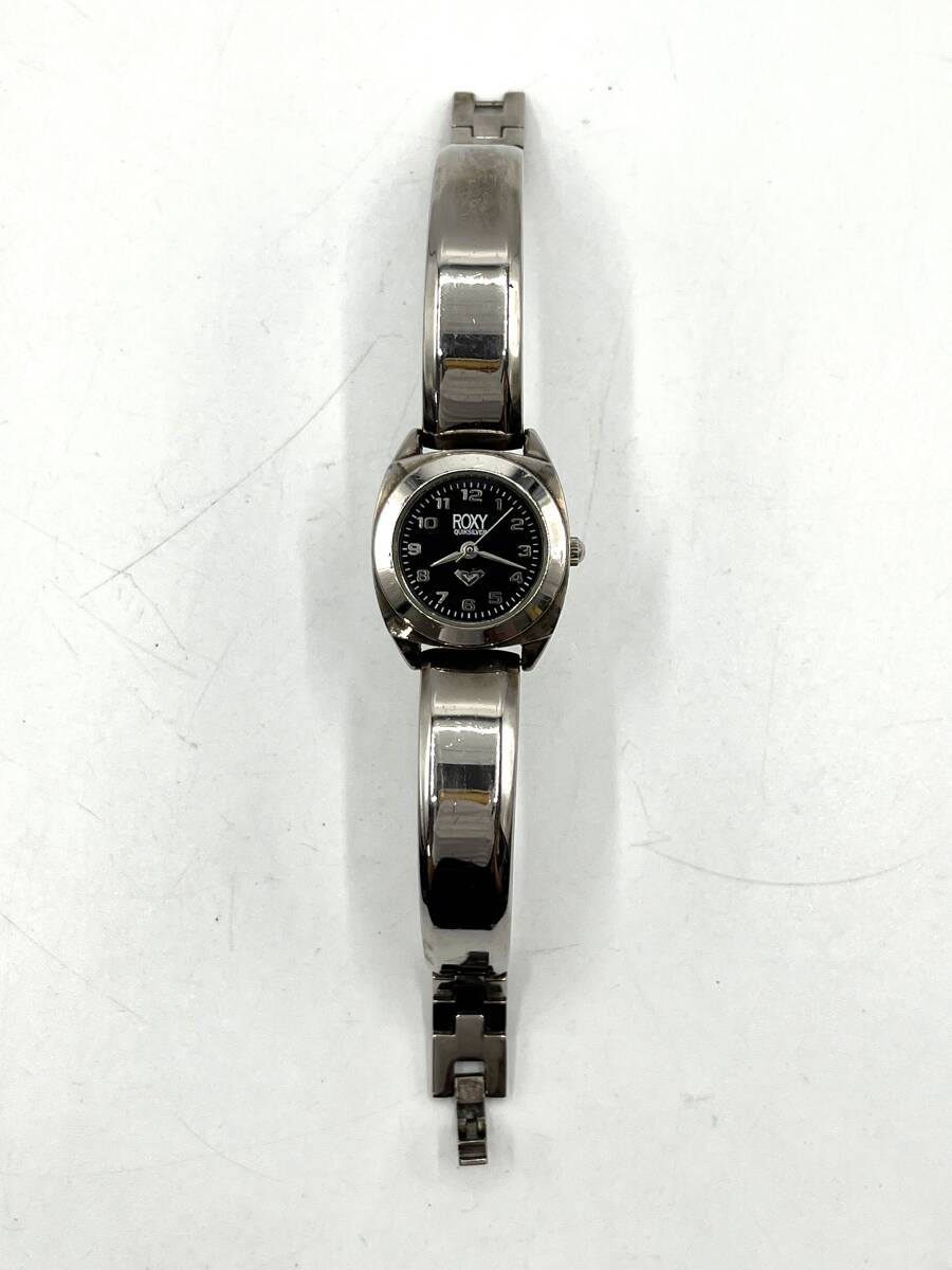 【電池切れ】ROXY ロキシー クォーツ 腕時計 黒文字盤 クッションケース シルバーカラー レディース RX210_画像7