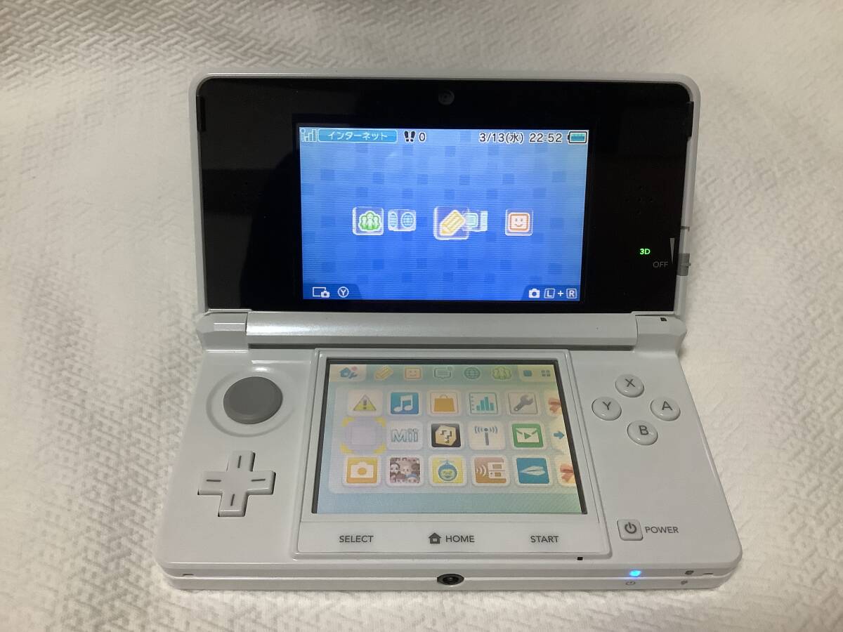 任天堂 3DS ピュアホワイト& ソフト8本|Yahoo!フリマ(旧PayPay 任天堂 3DS ピュアホワイト& ソフト8本|Yahoo!フリマ(旧PayPay