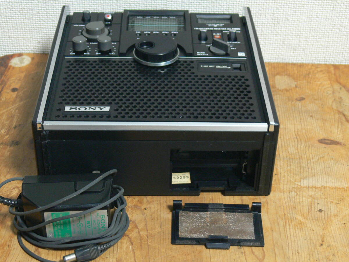 SONY ICF-5800 スカイセンサー5BANDラジオ ジャンクの画像4