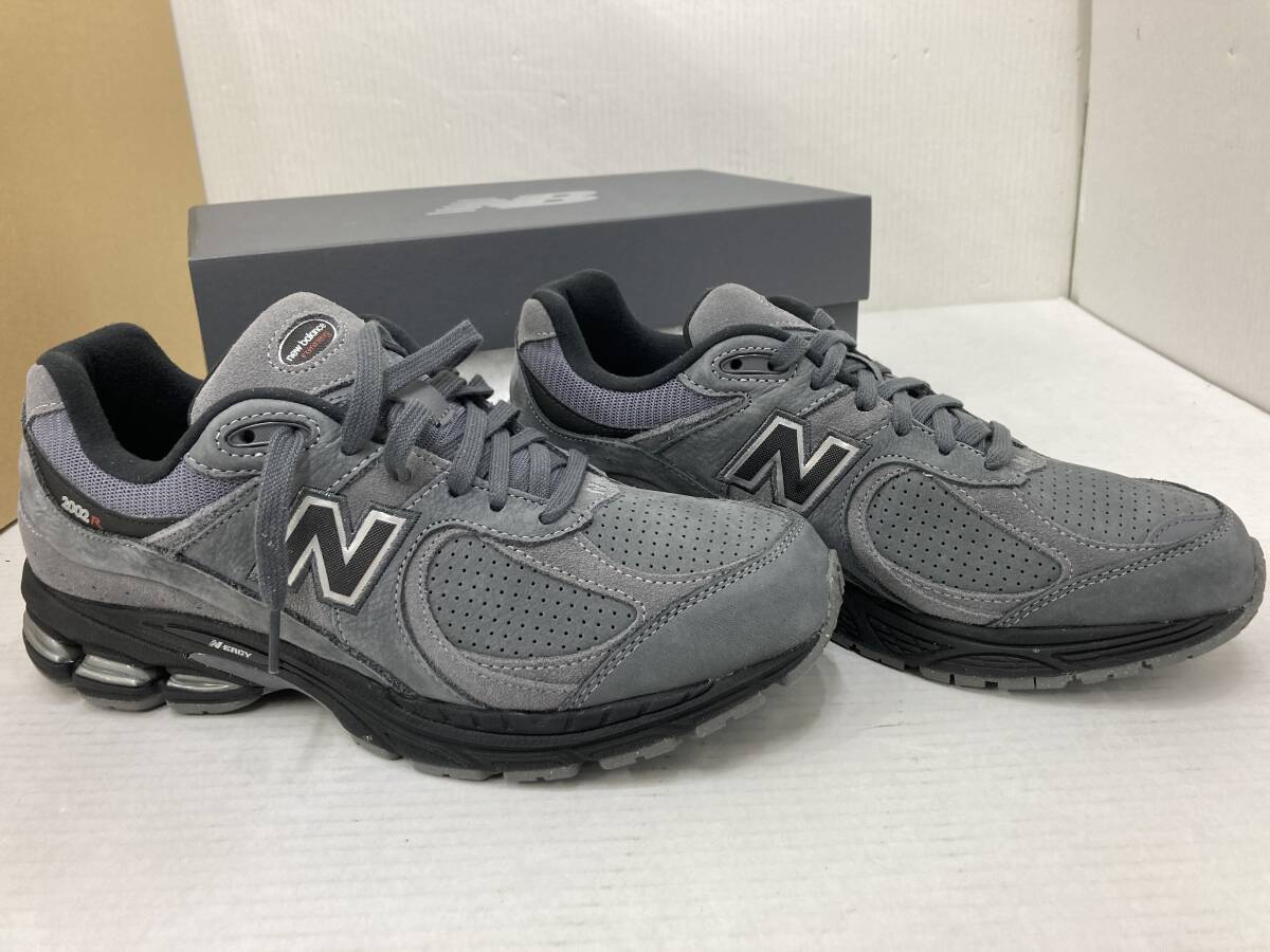 S153[08]S55(靴) 未使用 NewBalance グレー 26.5㎝ US8.5 M200ZREH ニューバランス 3/29出品_画像4