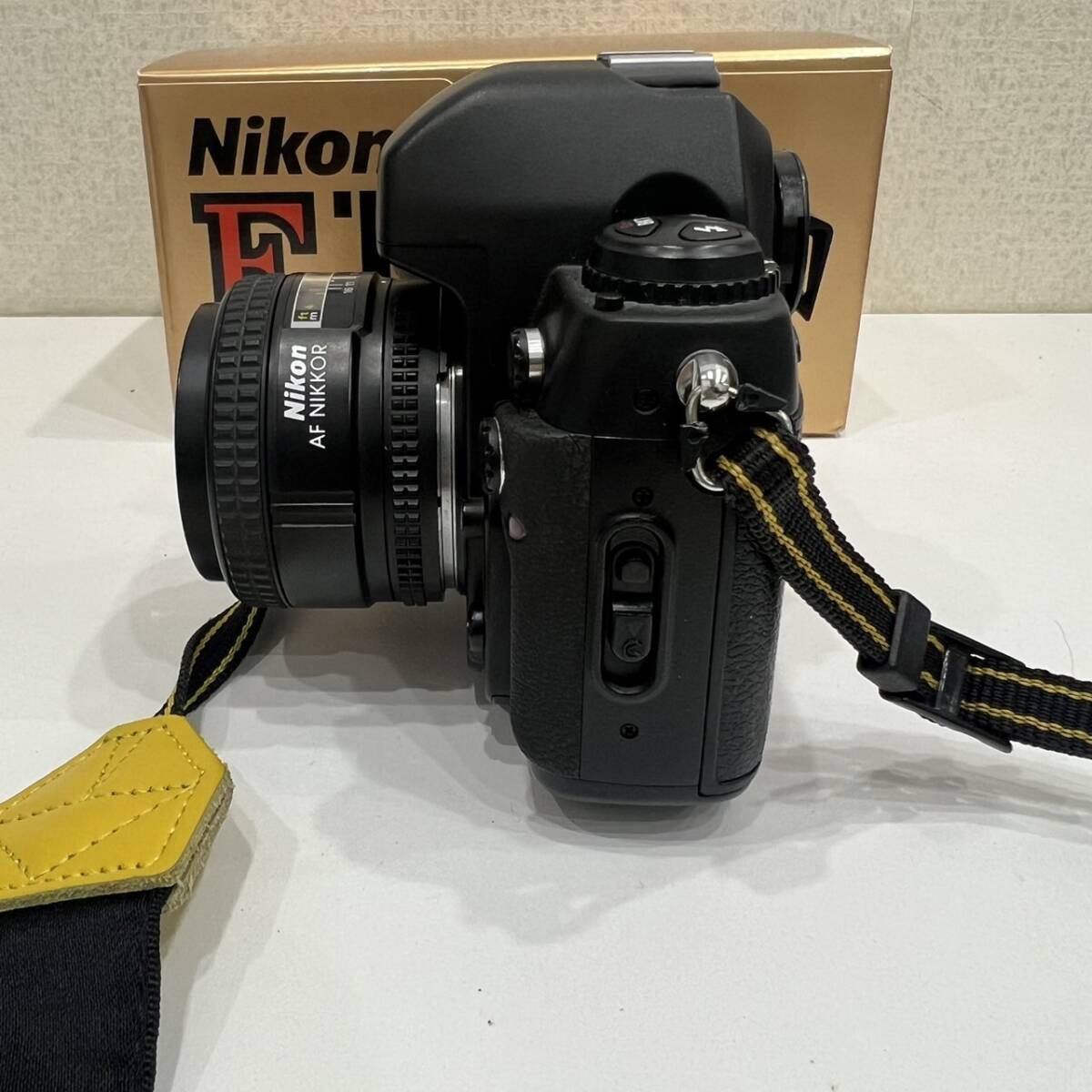 【K-27546】Nikon F100 AF NIKKOR 1:1.4D 50㎜ / 70-300㎜ 1:4-5.6D レンズ2個セット 通電動作未確認 ジャンク扱い 1円～の画像3