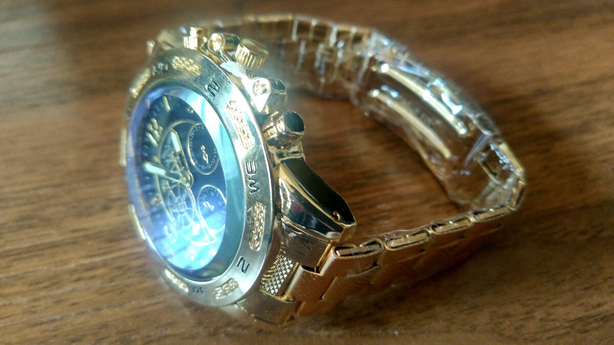 新品未使用品 腕時計 クラシックファッションメンズフェイクスリーアイブルーライトグラスウォッチ_画像3