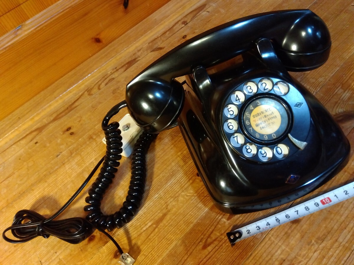  Showa Retro .4 number black telephone machine [ immediately use possibility ]. modular attaching, beautiful . condition excellent. actual work dial type black telephone machine, Oki Electric. Showa era 39 year,# morning ...#