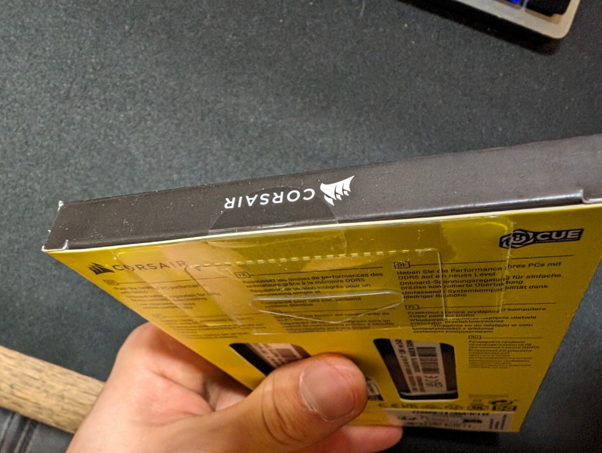 Corsair DDR5-5600MHz デスクトップPC用メモリ VENGEANCE 64GB(32GBx2) CMK64GX5M2B5600Z40 MM8194の画像2