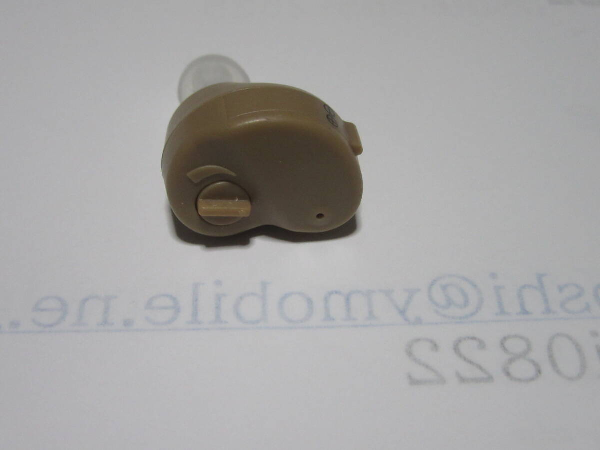 集音器 補聴器 の２個セット 目立たない 電池式 耳穴型補聴器 両耳用 音量調節可能 (ケース付) _画像3