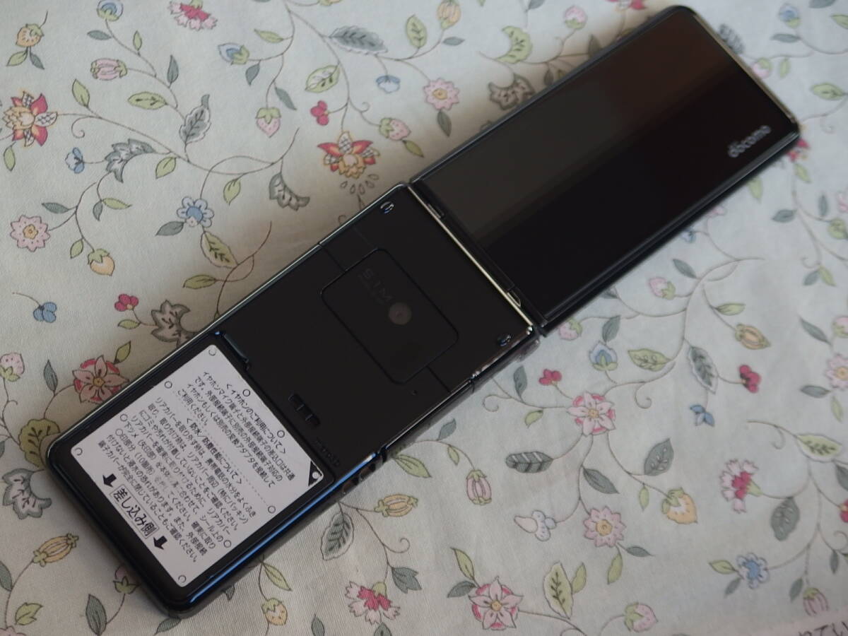 ☆彡 美品　docomo　Ｐ－０１Ｆ　Black_画像6