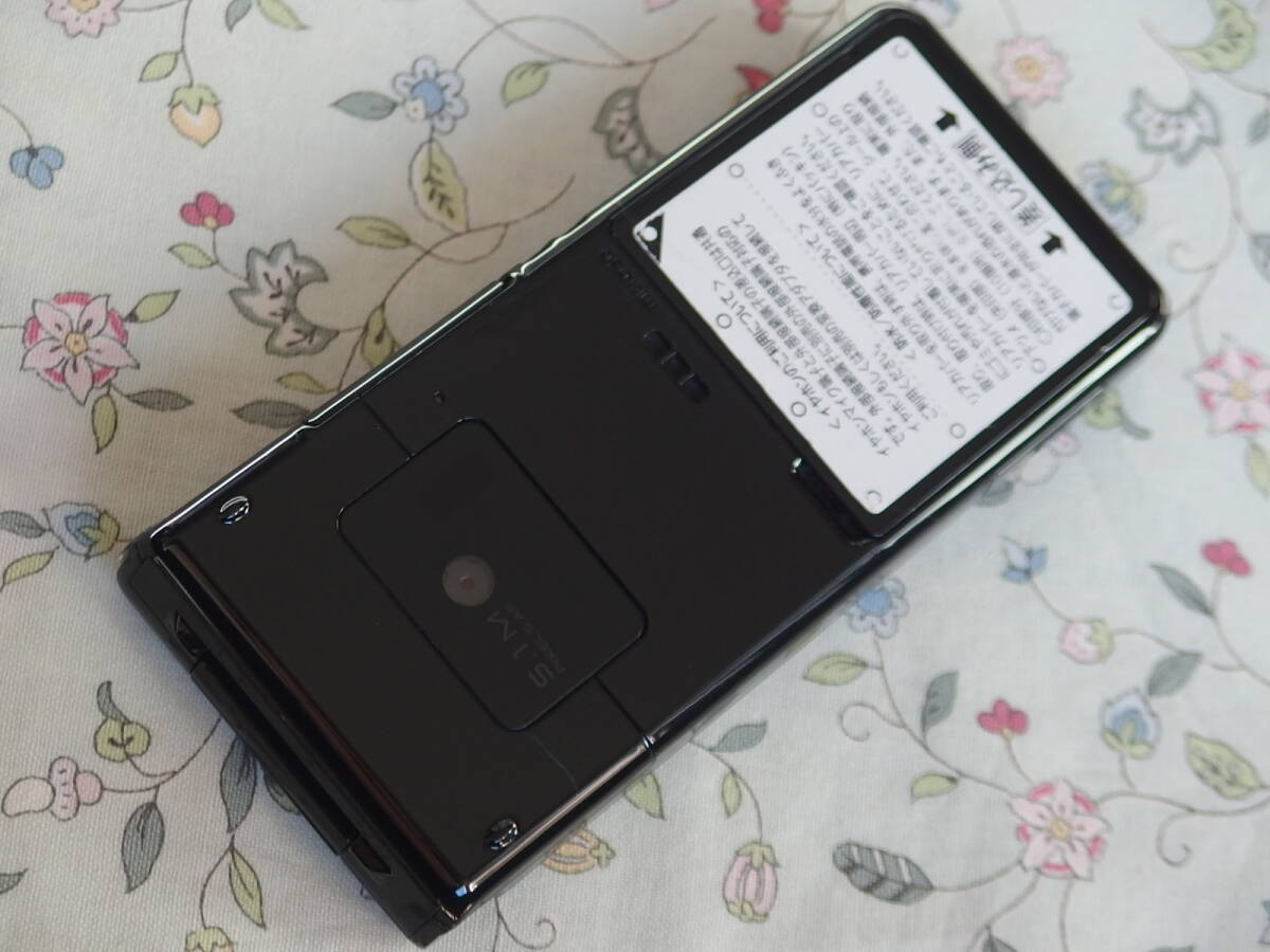 ☆彡 美品　docomo　Ｐ－０１Ｆ　Black_画像8