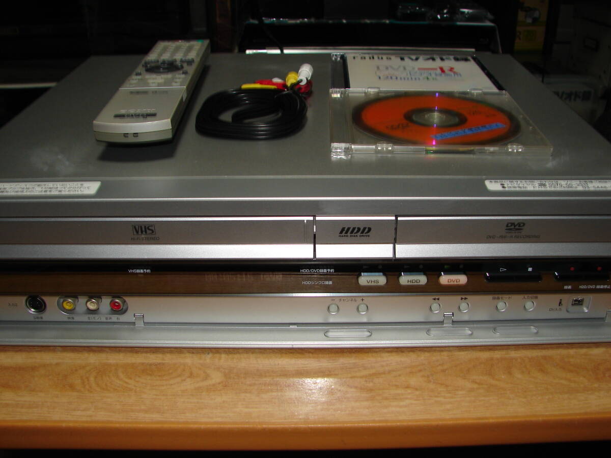 ●SONY VHS・DVD・HDDレコーダー RDR-VH83●メンテ済動作品の画像1