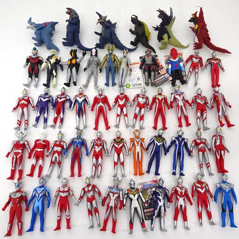 ★中古★ウルトラマン ウルトラ怪獣 ソフビ フィギュア まとめ売り (メトロン星人/ゼットン/ティガ/ダイナ/アグル/フーマ他)★【TY706】_画像1