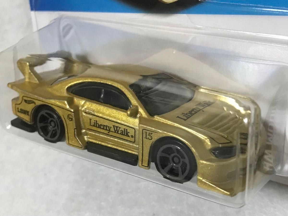 ホットウィール LB NISSAN SILVIA S15 HotWheels スーパーシルエット 日産 シルビア リバティウォーク