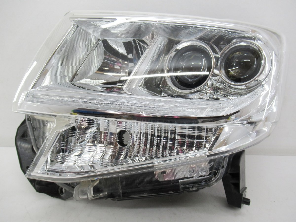 《即決あり》 タント カスタム LA600S LA610S 前期 純正 左 ヘッドライト LED 【 KOITO 100-51392 】(M093331)_画像1