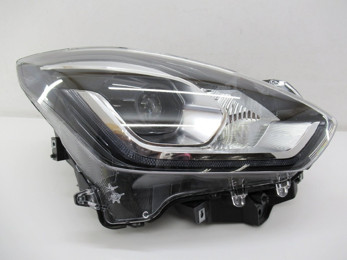 《即決あり》 スイフト スポーツ ZC83S 純正 右 ヘッドライト LED 【 STANLEY W2967 】(M093970)の画像1