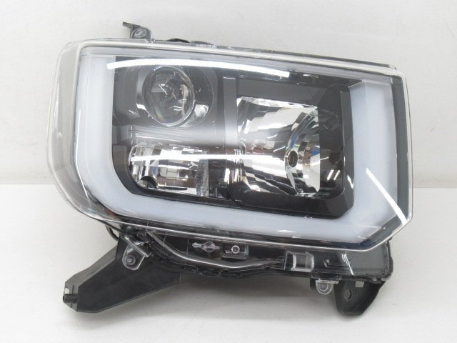 《即決あり》ウェイク LA700S LA710S 純正 右 ヘッドライト LED 【 STANLEY W2664 】 (M093109)_画像1