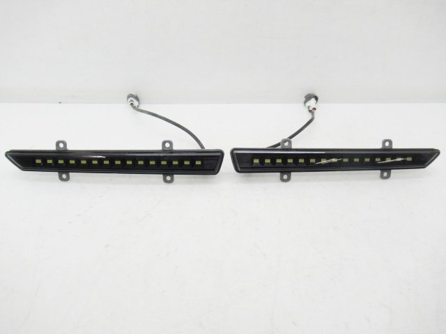 【売り切り】 ノア ZRR80 80 後期 TRD フロントスポイラー 左右 LED デイライト (M093735)_画像1