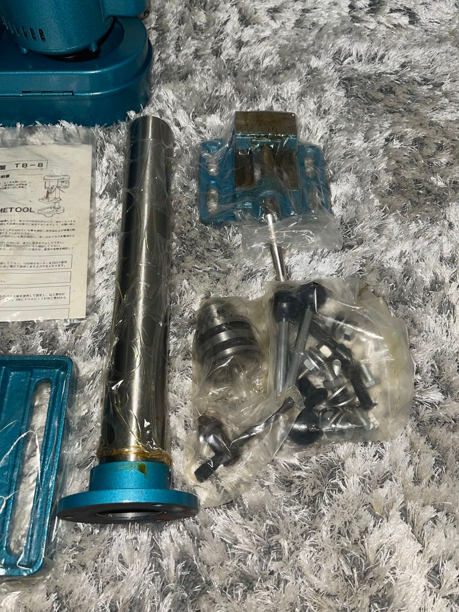 新品未使用 HOME TOOL 卓上ボール盤 TB-8 ナカトミ産業 穴あけ 新品未使用 HOME TOOL 卓上ボール盤 TB-8 ナカトミ産業 穴あけ
