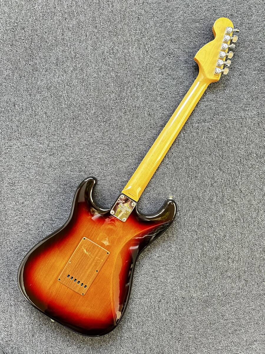 H4341 Fender Stratocaster フェンダー ストラトキャスター エレキギター 弦楽器 CORONA CALIFORNIA Crafted Japan_画像4