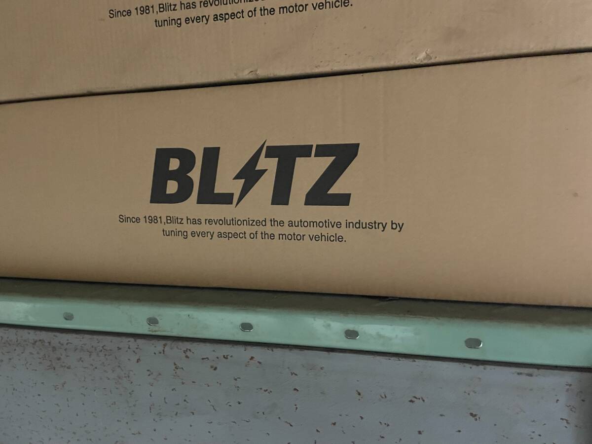 新品！BLITZ ブリッツ DAMPER ZZ-R 80ノア/ヴォクシー 車高調 1台分92318 売り切りの画像4
