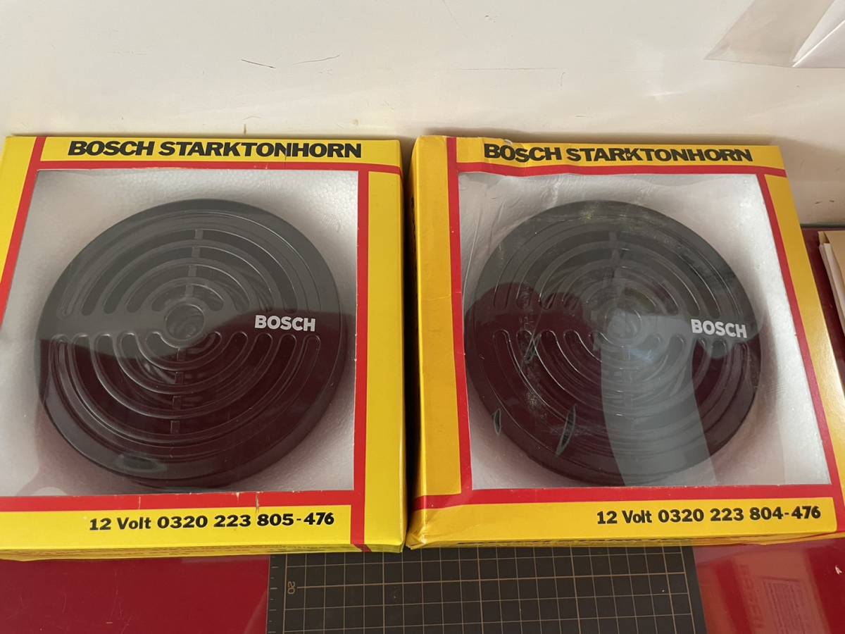 名品クラッシックパーツ BOSCHホーン 0320223804/0320223805  高音低音セット 奇跡の新品 決算処分につきの画像1