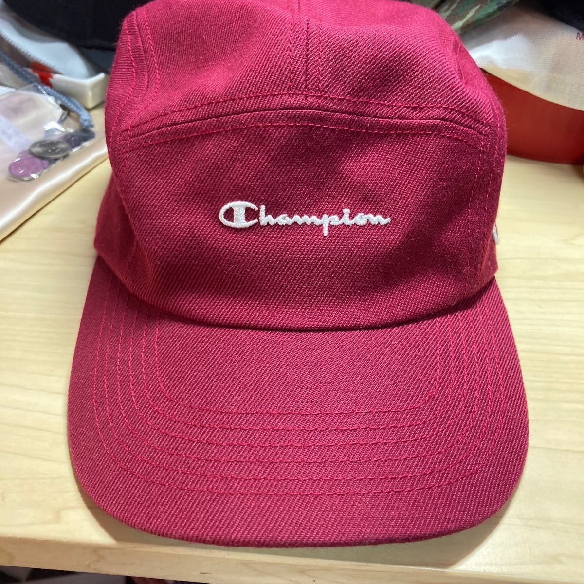 チャンピオン 帽子 キャップ　ハット　ボルドー　used ロゴマーク　Champion シンプル　メンズ　レディース　ブランド　_画像1