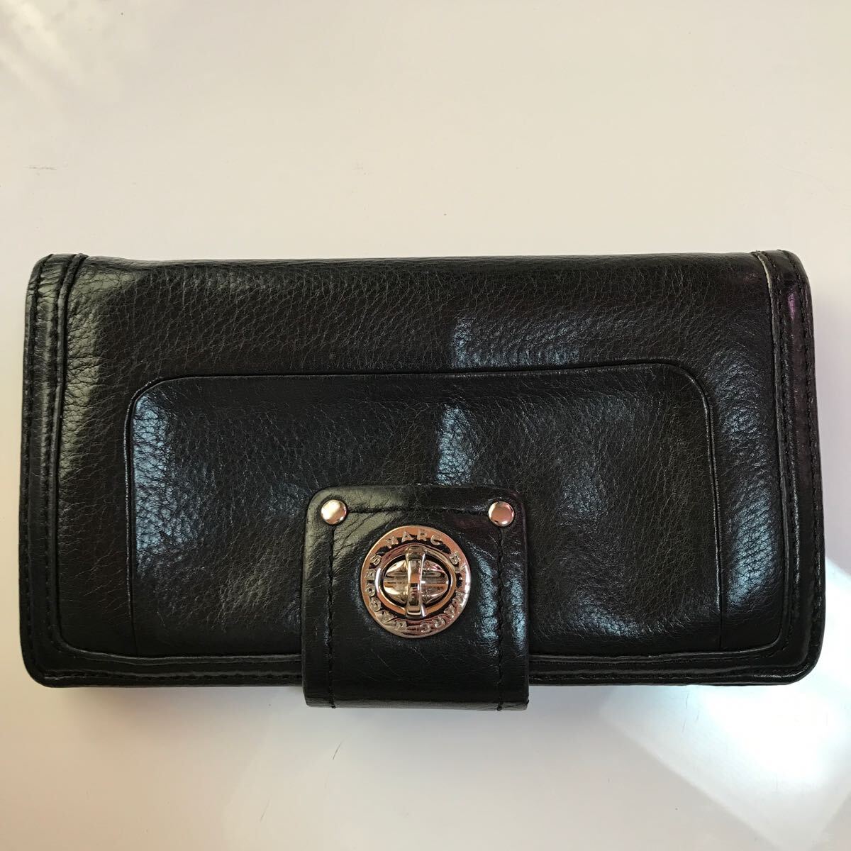MARC BY MARC JACOBS 二つ折り財布 長財布 ブラック レザー MARC BY MARC JACOBS 二つ折り財布 長財布 ブラック レザー